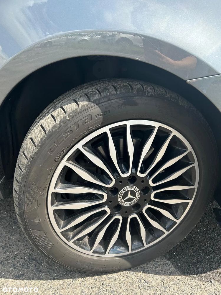 Mercedes-Benz Klasa V 300 d Exclusive 9G-Tronic (d³ugi) - 31