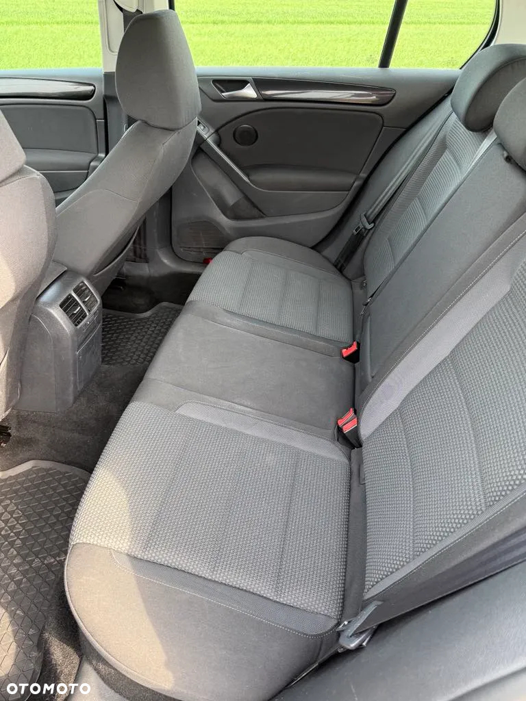 Volkswagen Golf - 13