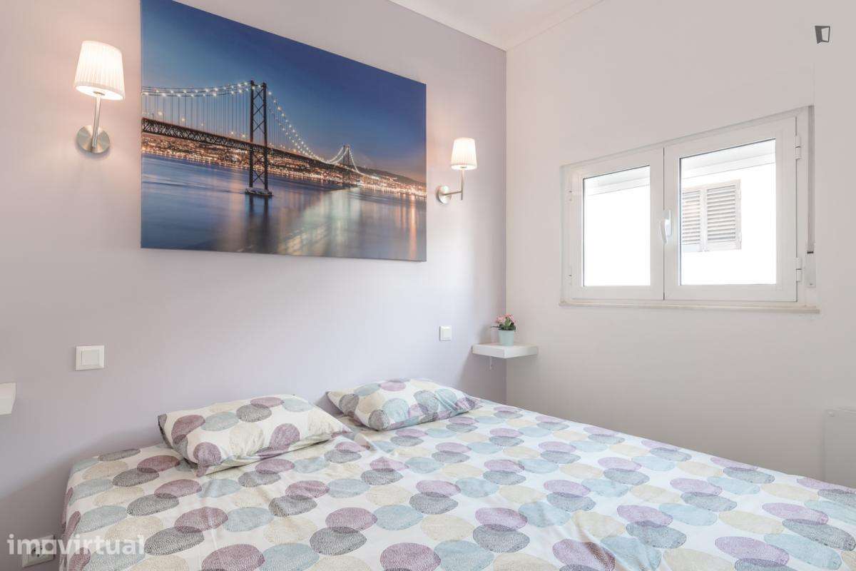 Quarto - localizado em Campolide Lisbon - Grande imagem: 3/12