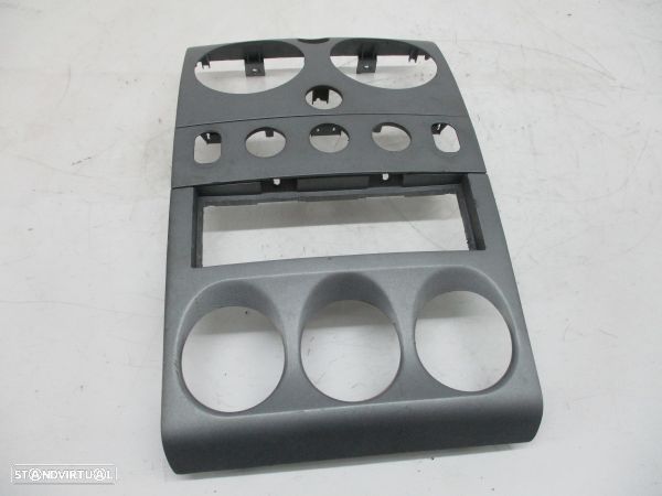 Moldura / Estrutura Consola Central / Rádio Citroen Berlingo / Berling - 1