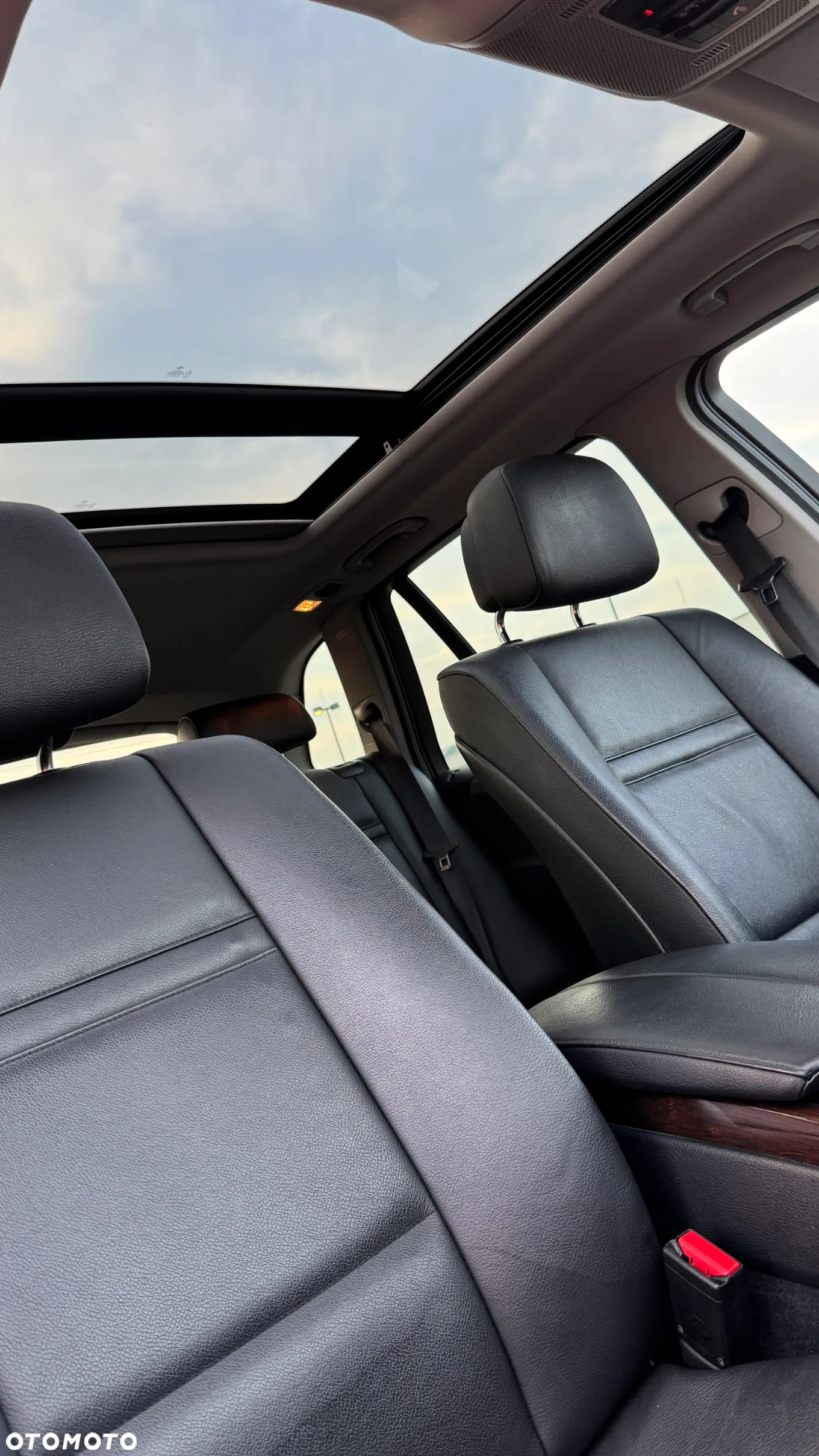 BMW X5 xDrive35i - 24