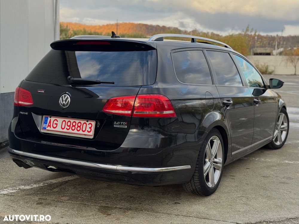 Volkswagen Passat Variant 2.0 TDI DSG BlueMotion Technology R-Line - 11