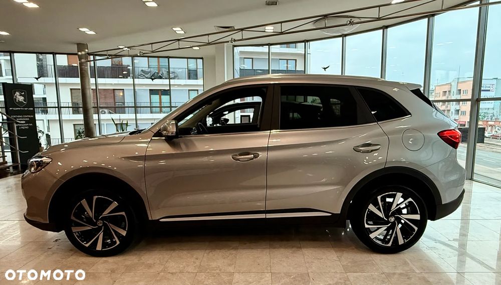 MG ZS Hybrid+ - 6