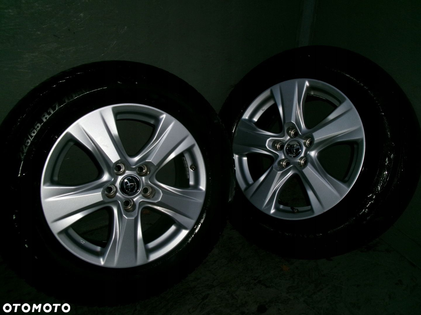 Toyota Rav4 V generacji koła 225/65/R17 Wielosezon Kumho - 2