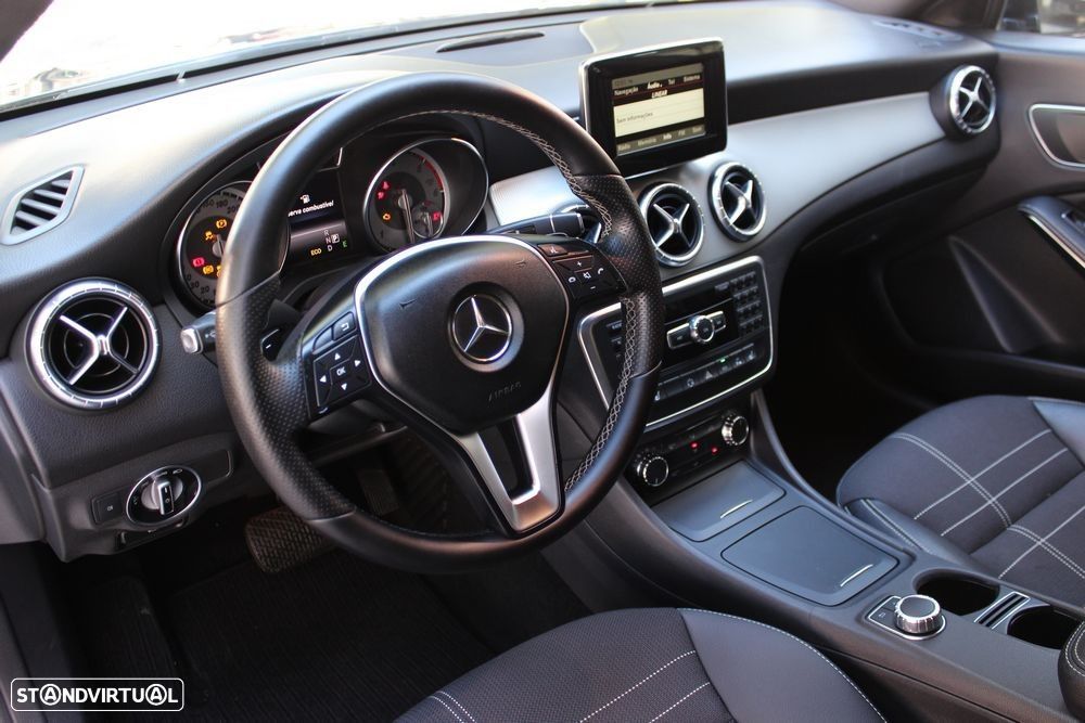 Mercedes-Benz CLA 220 CDI Urban Aut. - 15