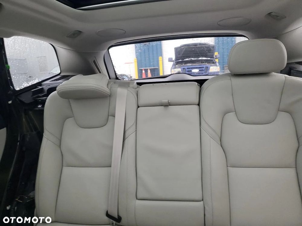 Volvo XC 60 B6 B AWD Geartronic Inscription - 9
