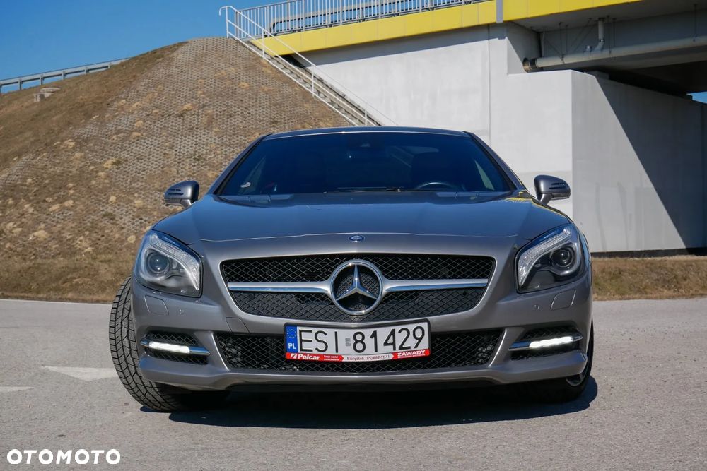 Mercedes-Benz SL - 10