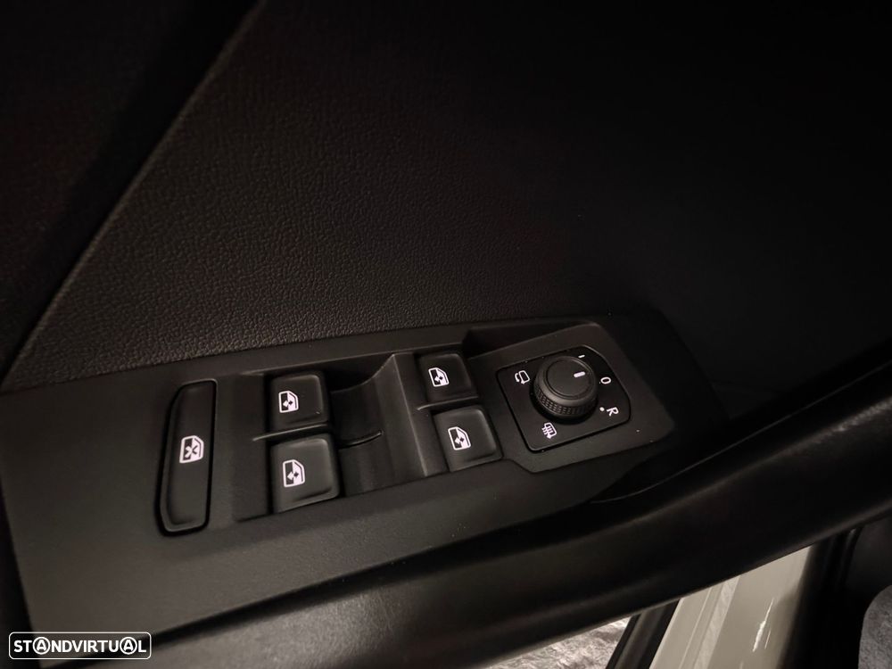 VW T-Cross 1.0 TSI Life DSG - 21