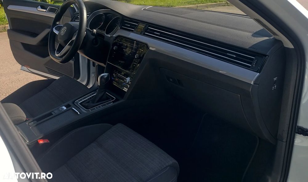 Volkswagen Passat 2.0 TDI SCR DSG Business - 7