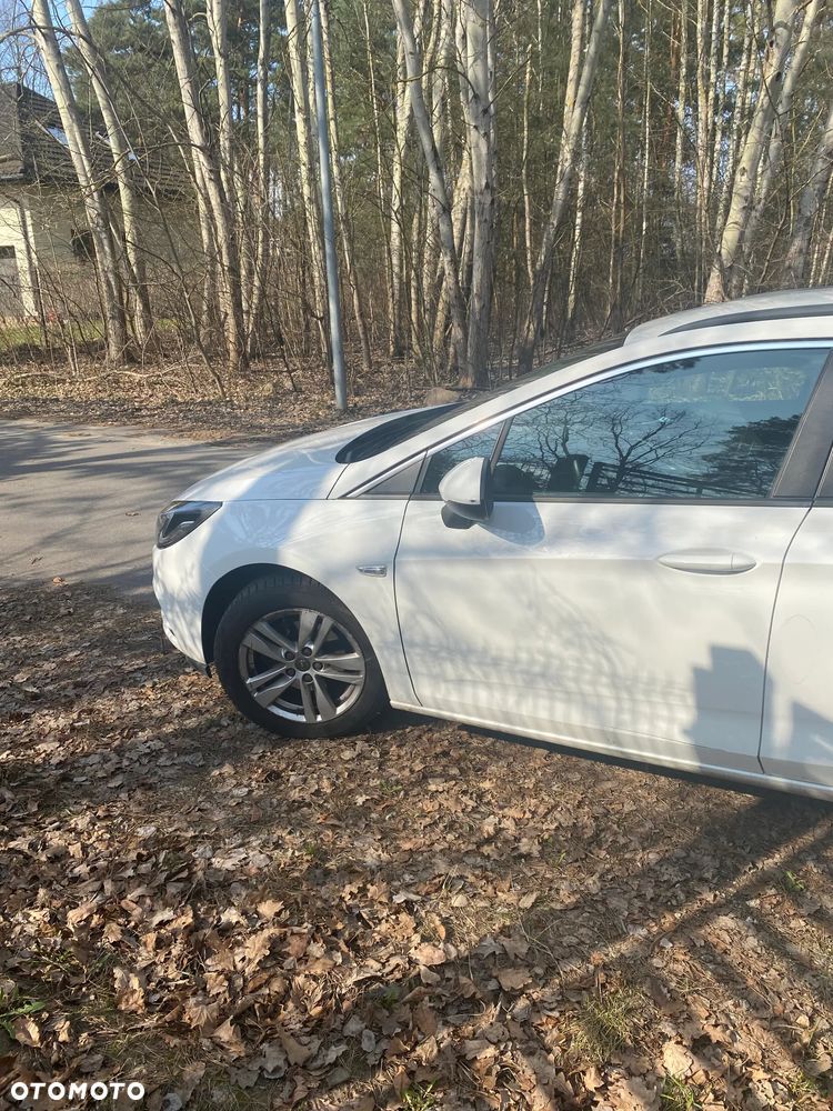 Opel Astra 1.6 CDTI Enjoy - 4