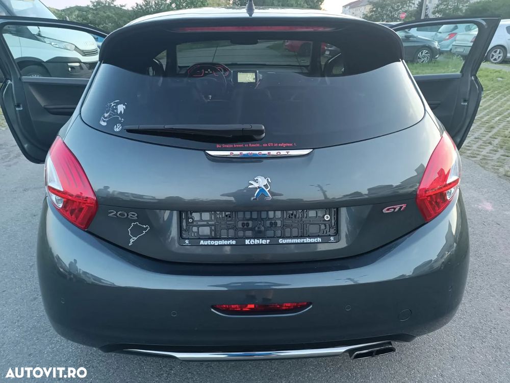 Peugeot 208 GTI 200 THP - 20