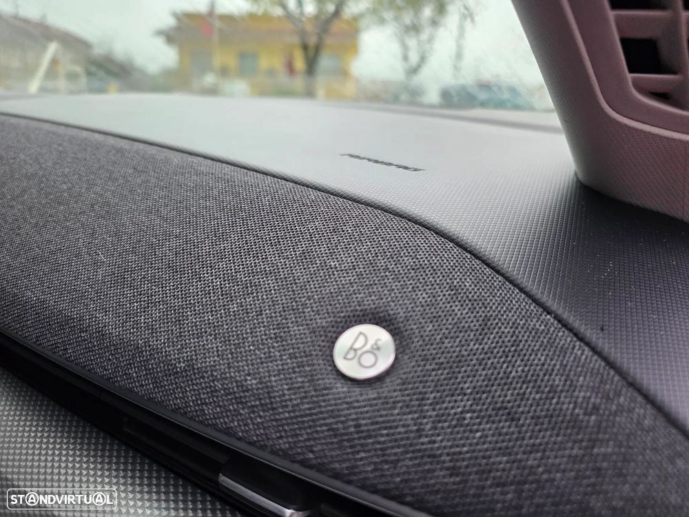 Ford Mustang Mach-E Standard - 44