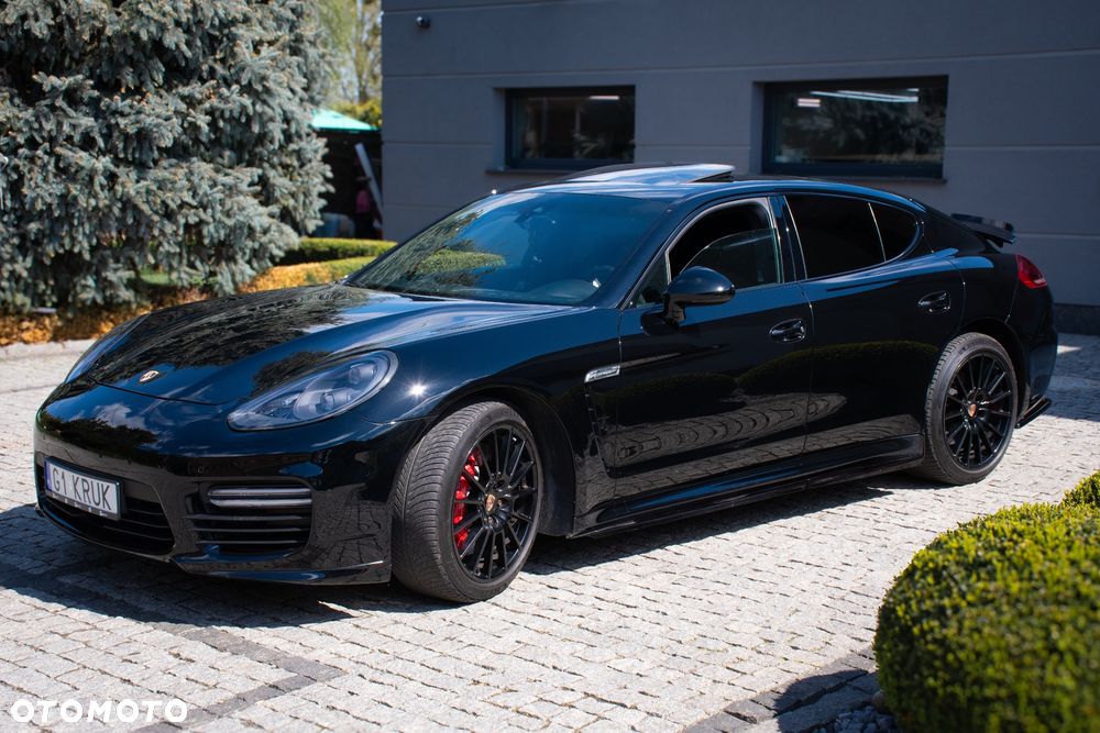 Porsche Panamera GTS - 17