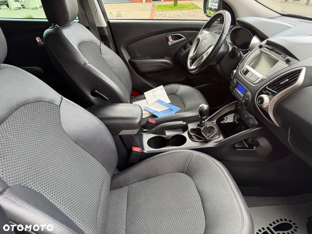 Hyundai ix35 - 24