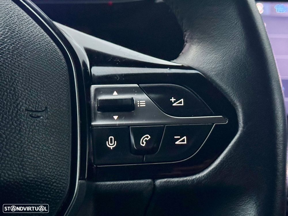 Peugeot 308 SW 1.5 BlueHDi Allure EAT8 - 42