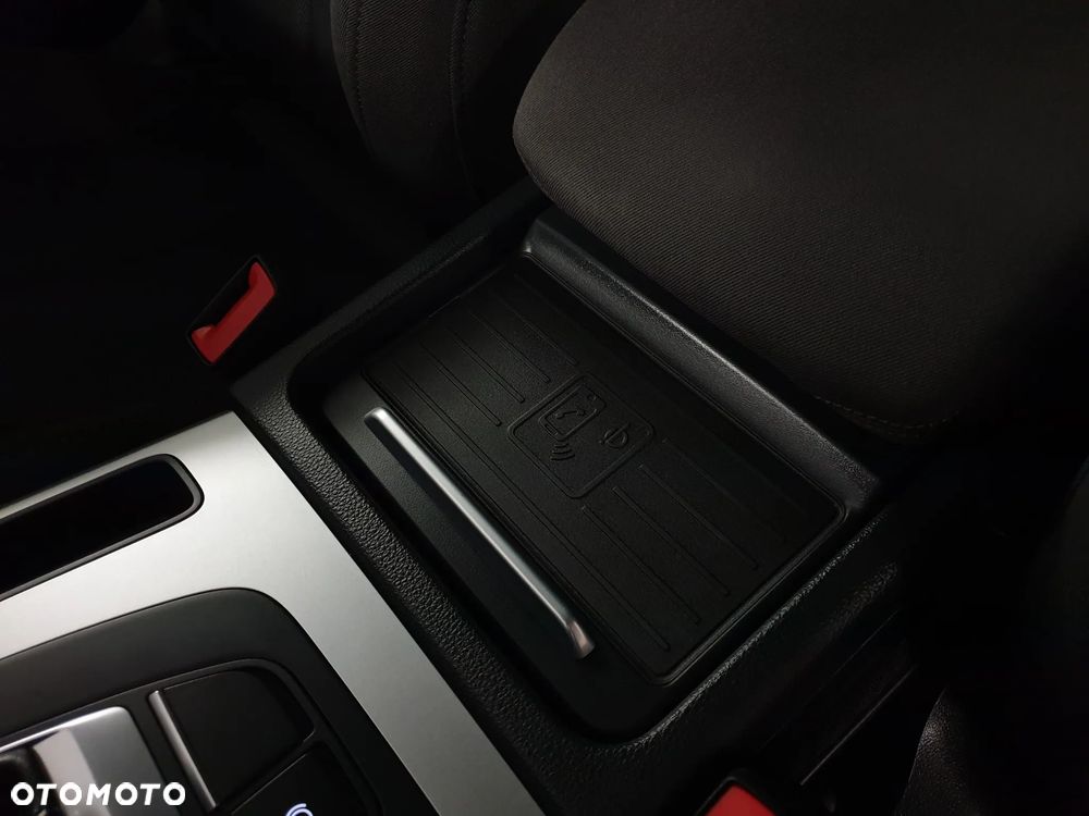 Audi Q5 40 TDI quattro S tronic S line - 34