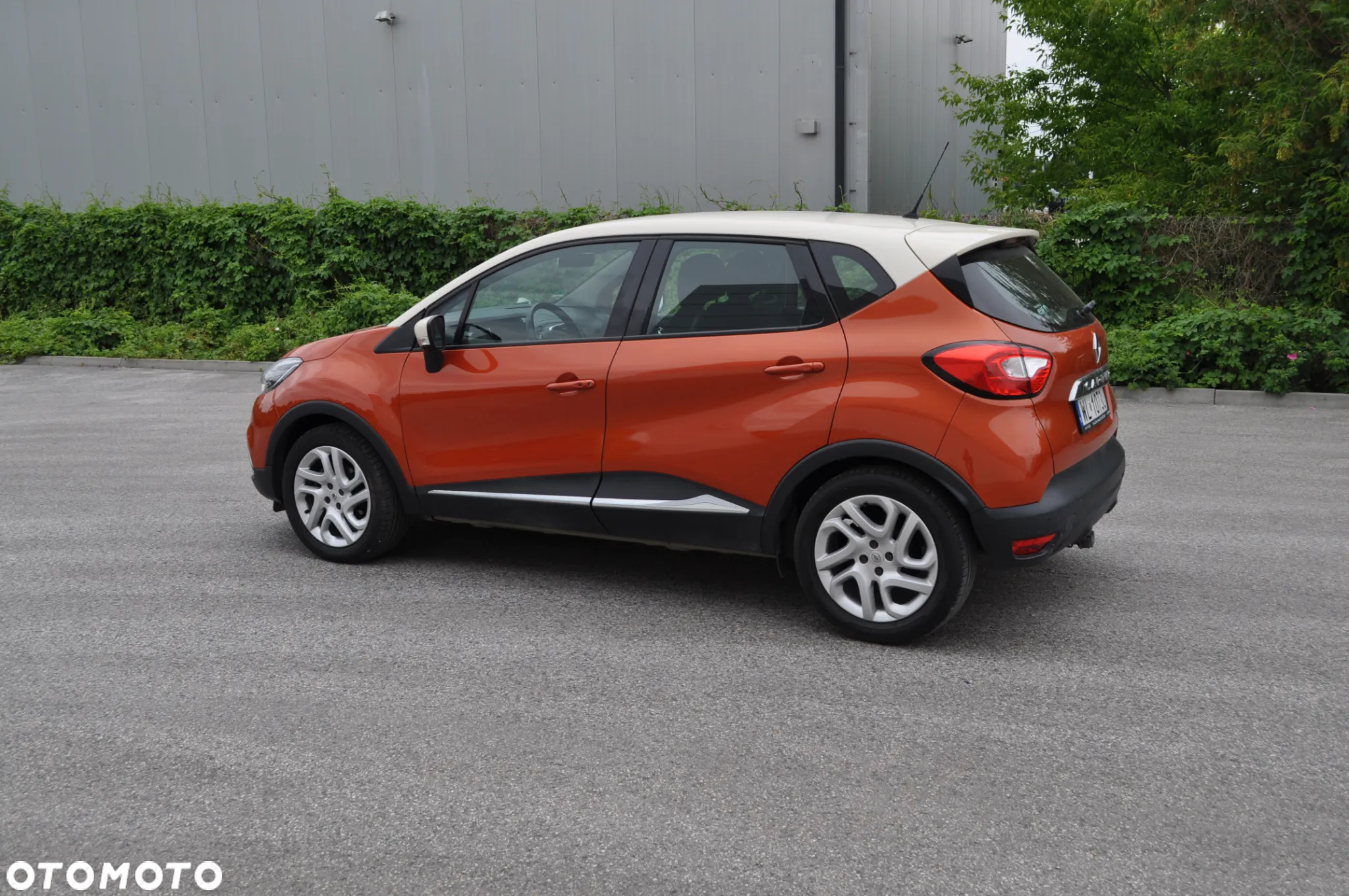 Renault Captur ENERGY TCe 120 EDC Luxe - 9