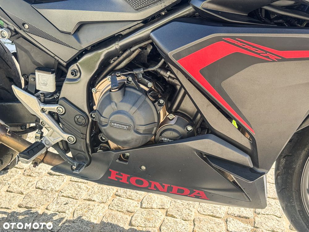 Honda CBR - 14