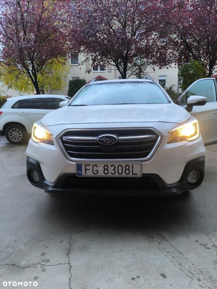 Subaru Outback 2.5i Active (EyeSight) Lineartronic - 2