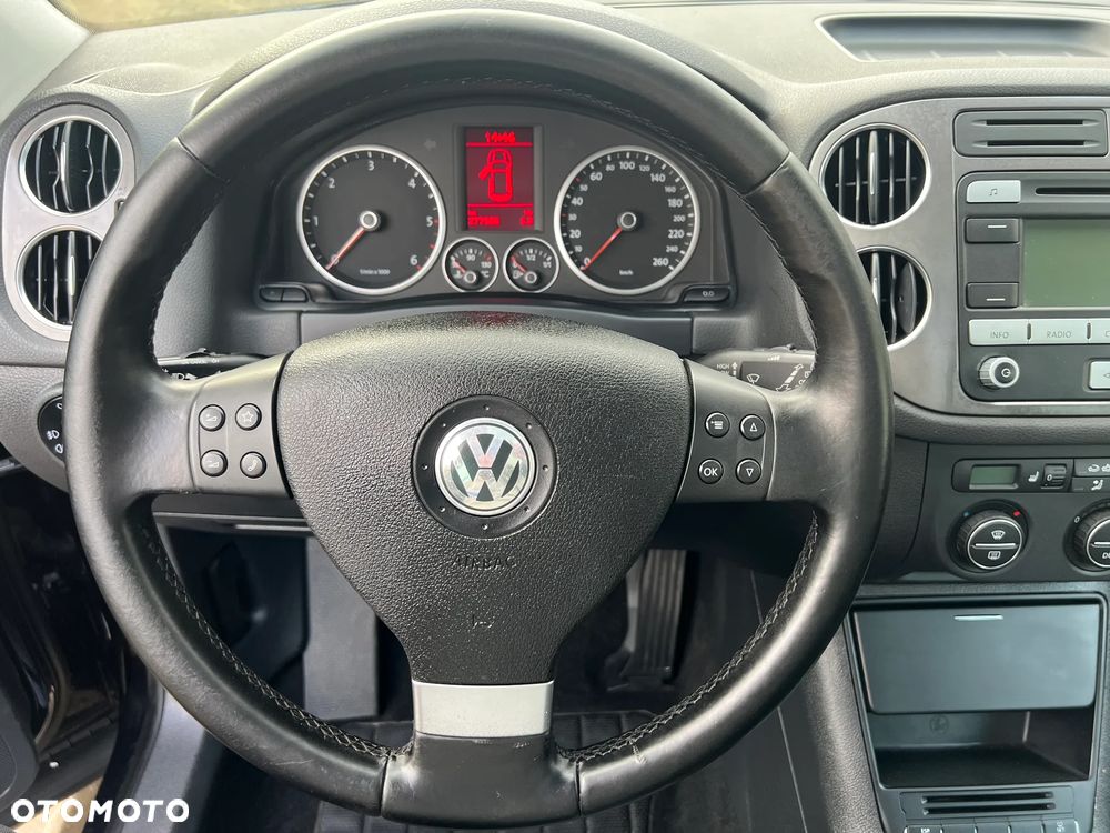 Volkswagen Tiguan 2.0 TDI DPF 4Motion Sport & Style - 24