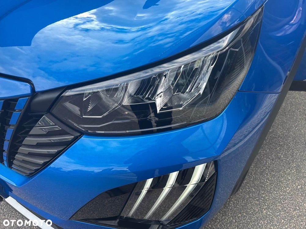 Peugeot 2008 - 12