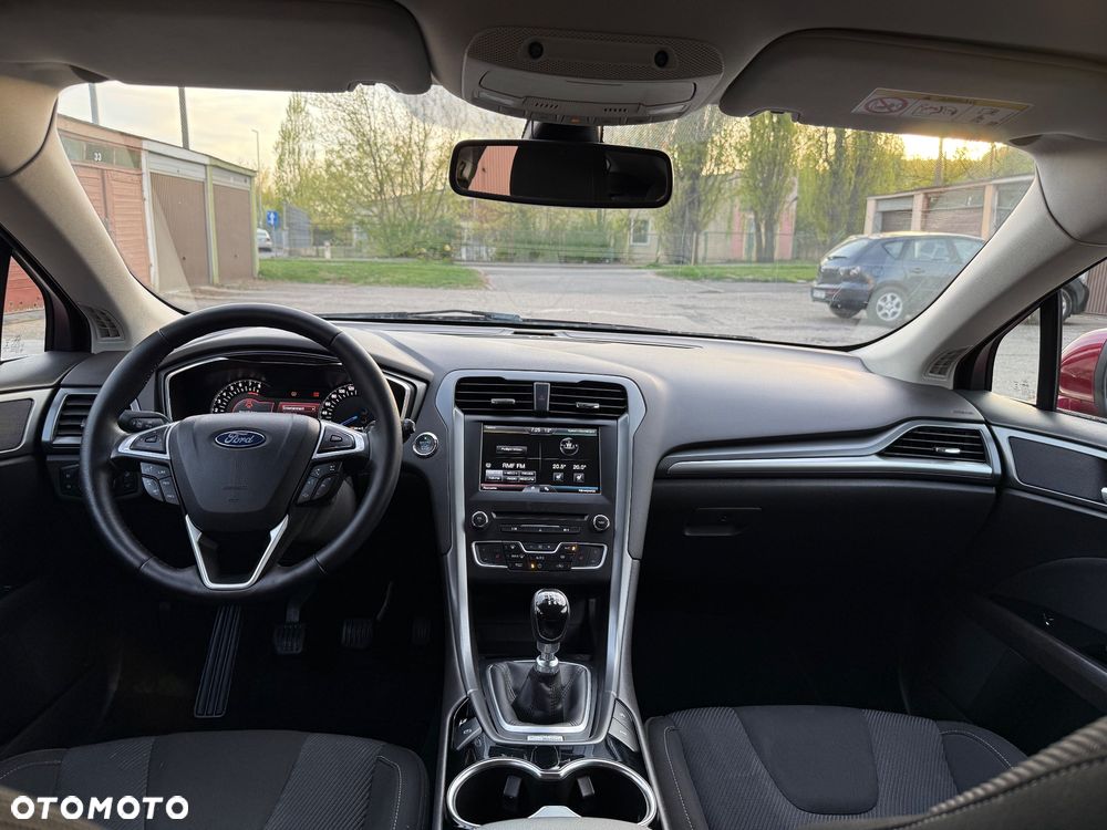 Ford Mondeo 1.5 EcoBoost Ambiente - 26