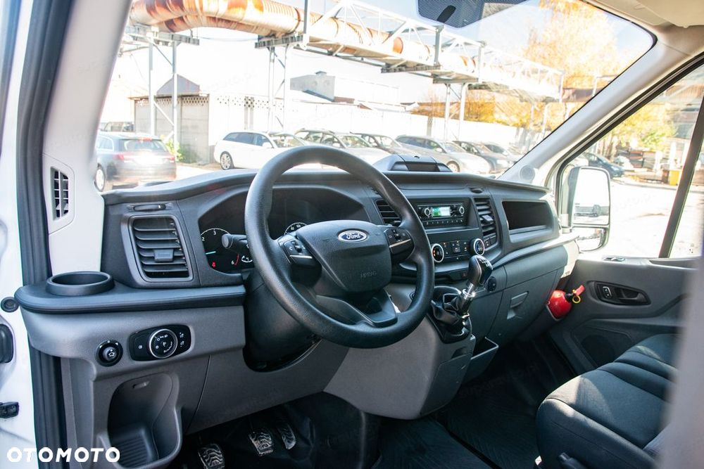 Ford Transit 350 L4H3 RWD Ambiente 2.0 130KM - 18