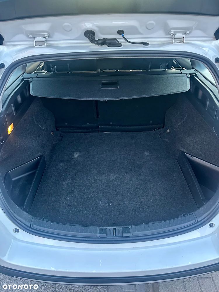 Toyota Auris 1.4 D-4D Active - 8