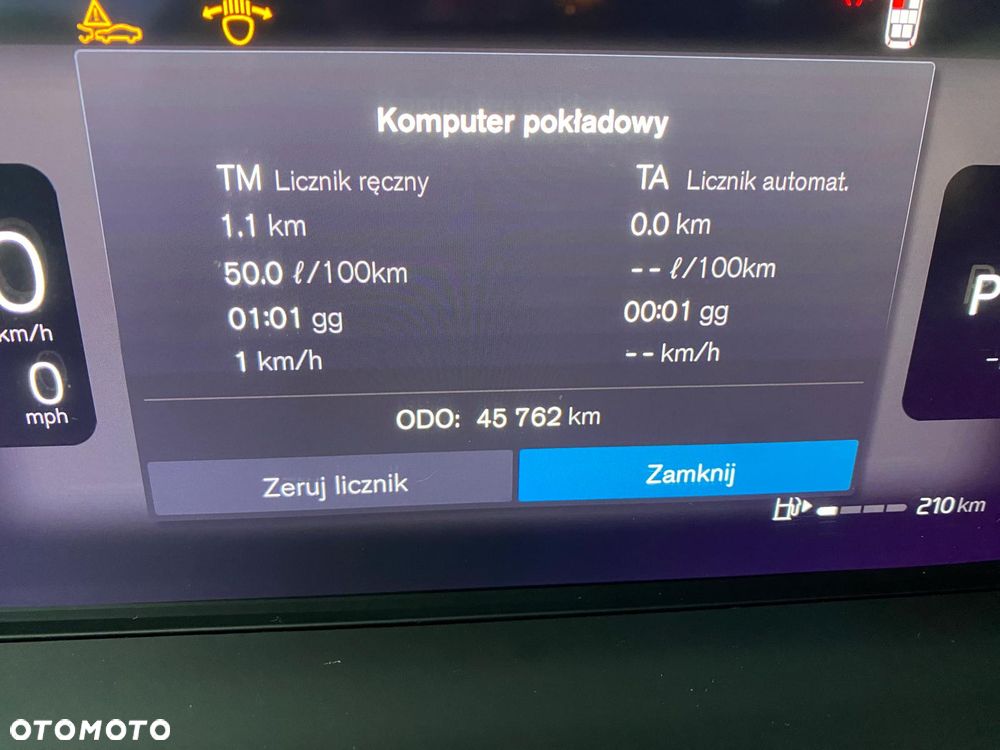 Volvo XC 90 - 35