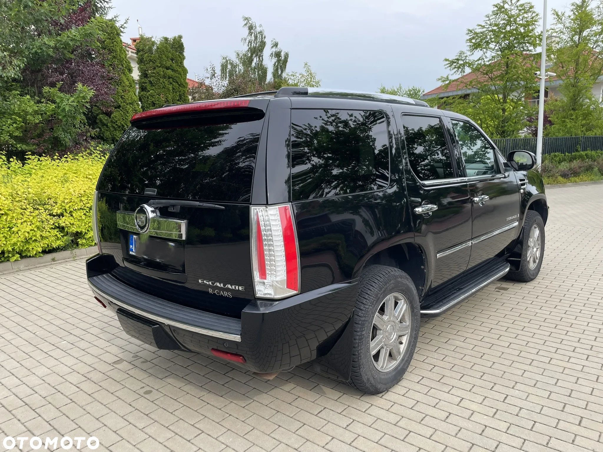 Cadillac Escalade 6.2 V8 Sport Luxury - 2