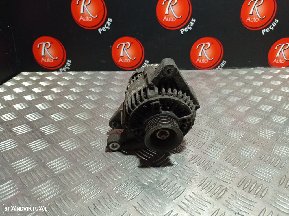 Alternador Toyota Corolla Verso (_E12_) - 1