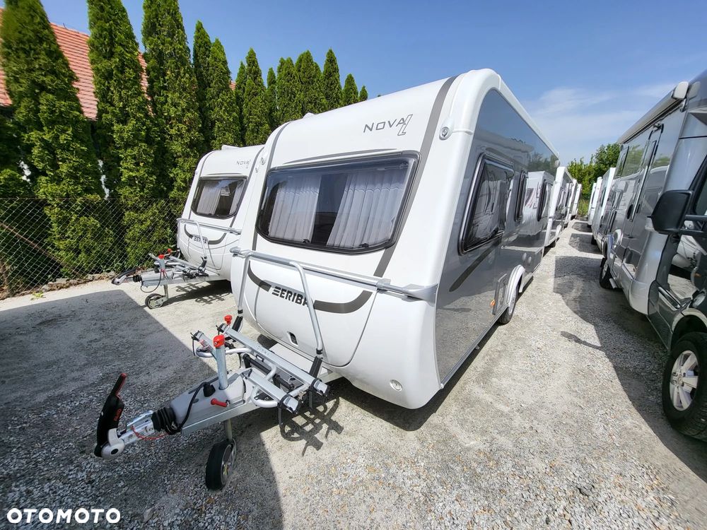 Hymer-Eriba Nova Light 442 - 5