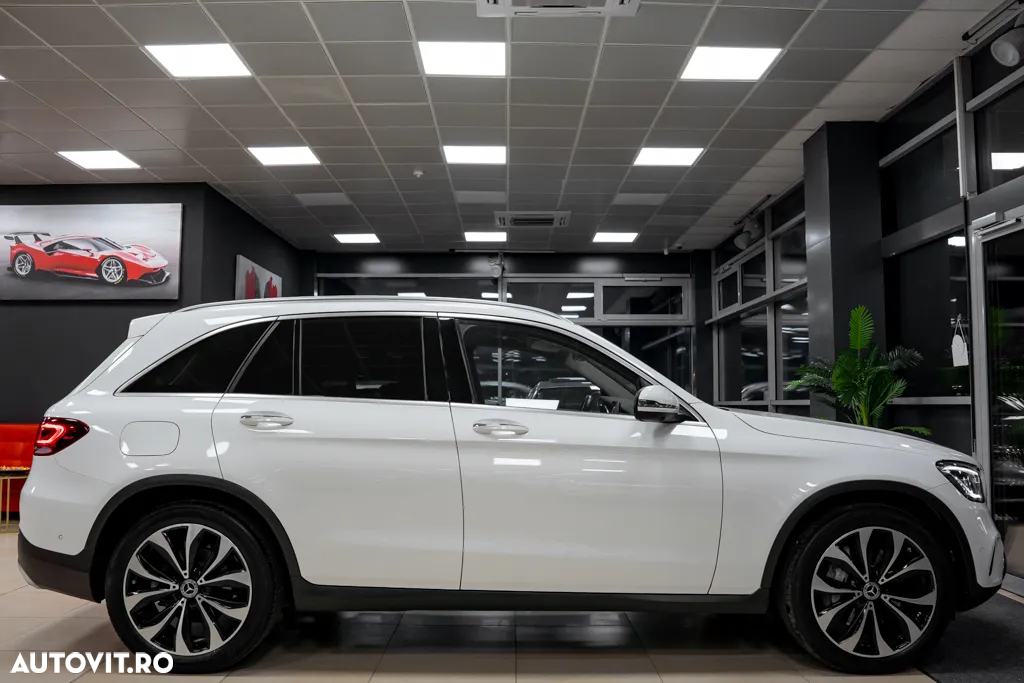 Mercedes-Benz GLC 300 d 4Matic 9G-TRONIC Exclusive - 40