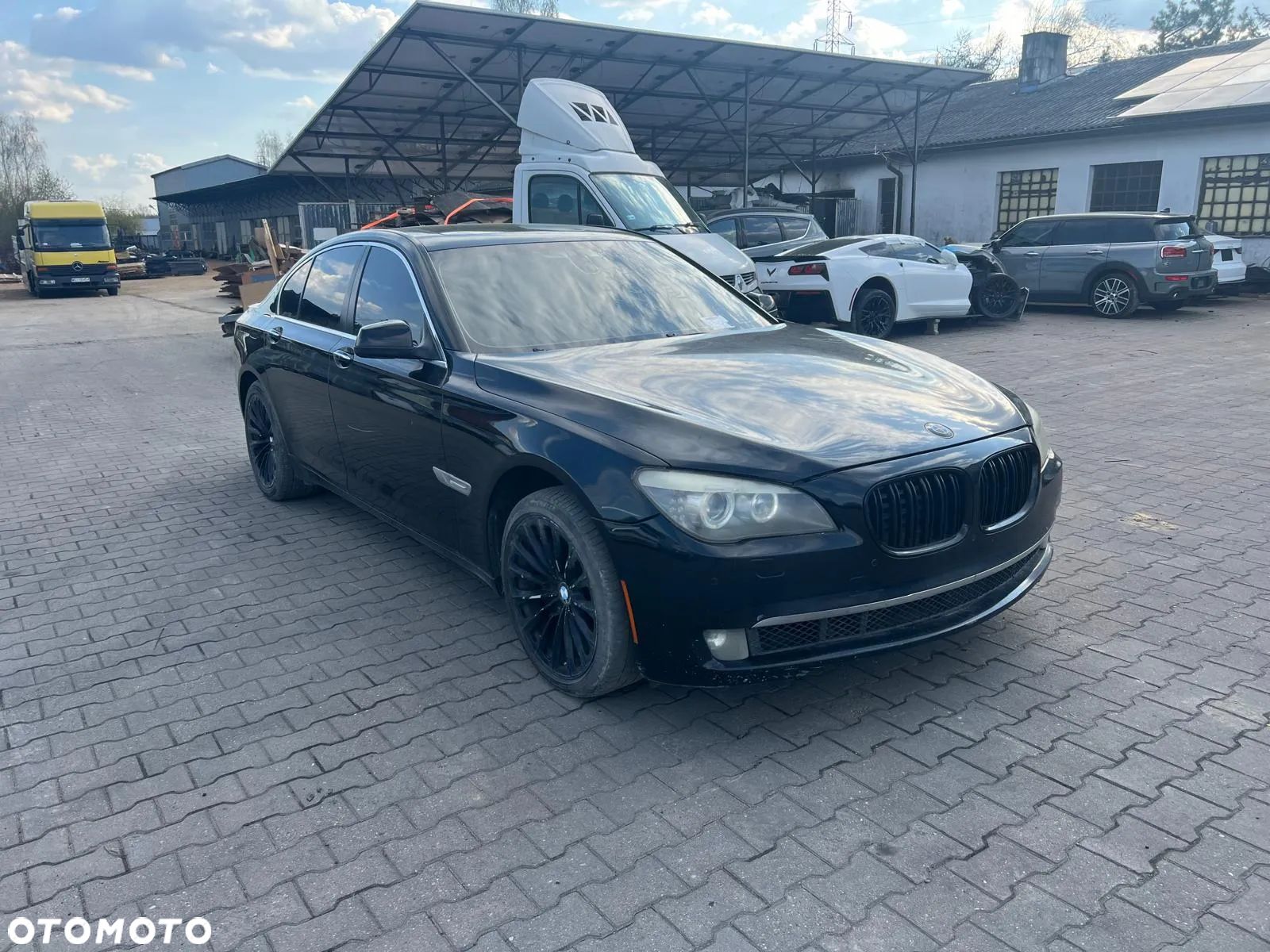BMW Seria 7 740Li - 1