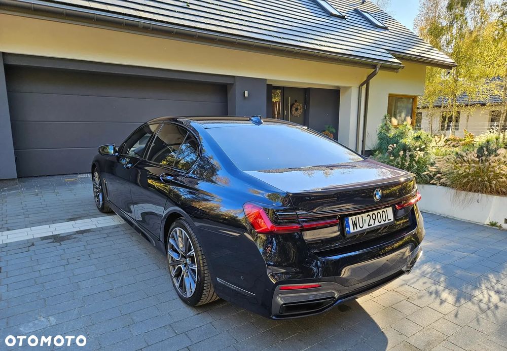 BMW Seria 7 - 8