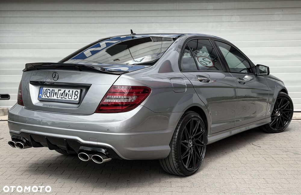 Mercedes-Benz Klasa C 350 (BlueEFFICIENCY) 7G-TRONIC Avantgarde - 7