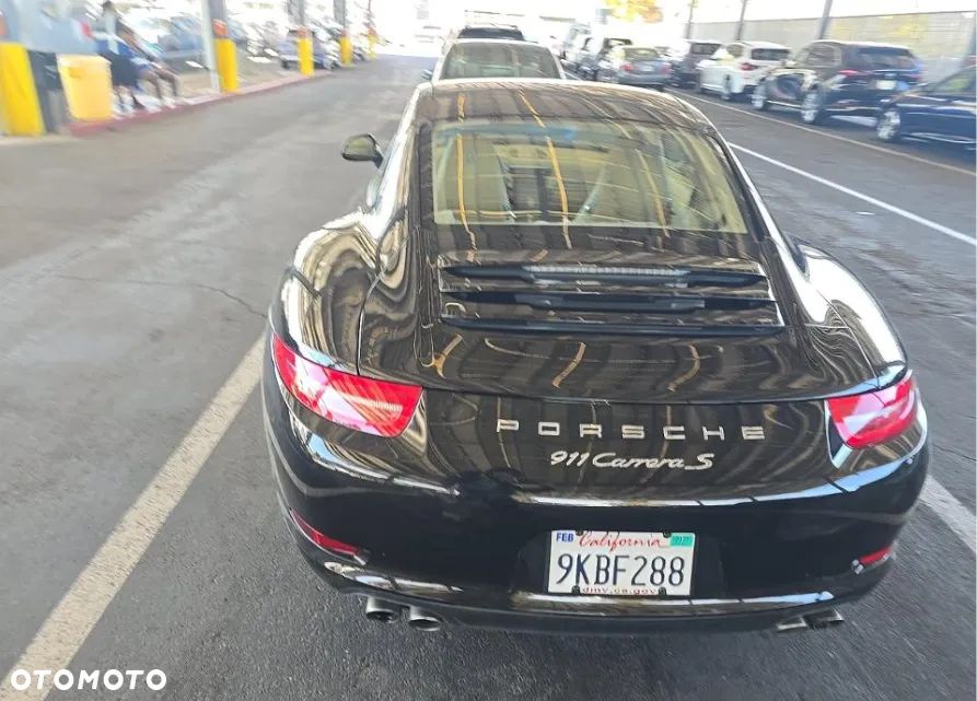 Porsche 911 Carrera S PDK - 6