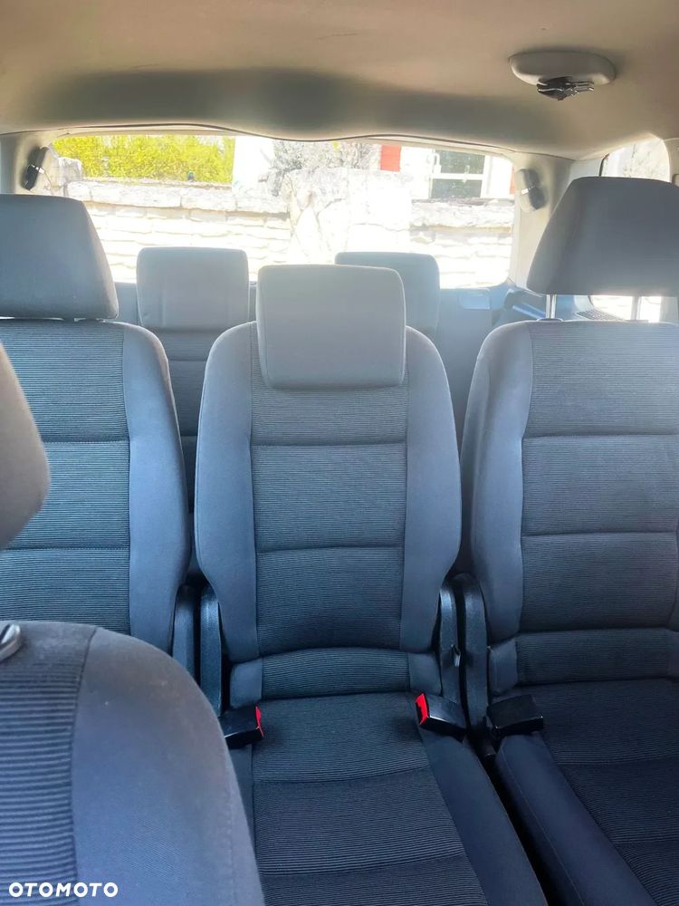 Volkswagen Touran 1.6 Goal - 19