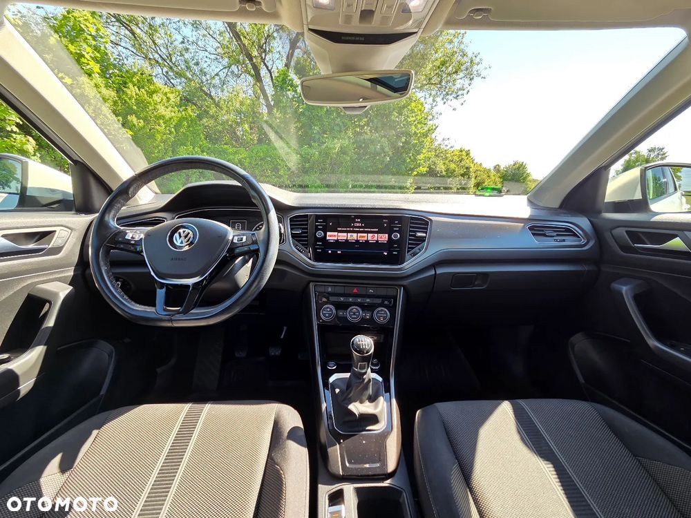 Volkswagen T-Roc 1.5 TSI ACT Advance - 24