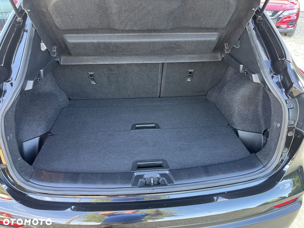 Nissan Qashqai 1.6 DIG-T N-Connecta - 12