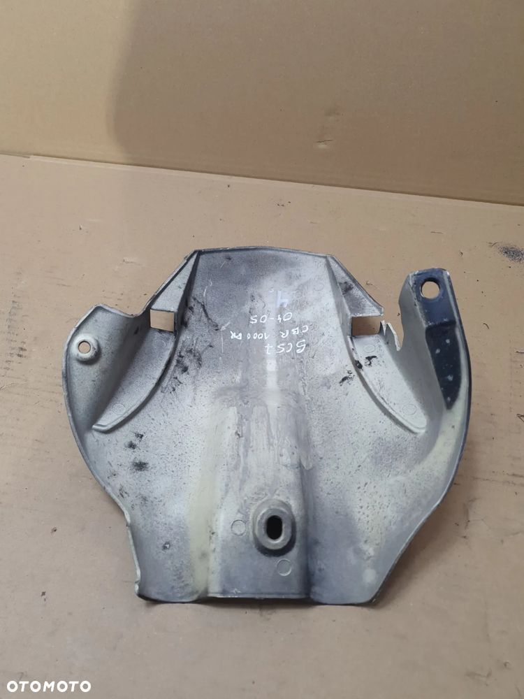 Yamaha YZF-R1 1000 RN09 (2002 - 2003) błotnik tył - 5