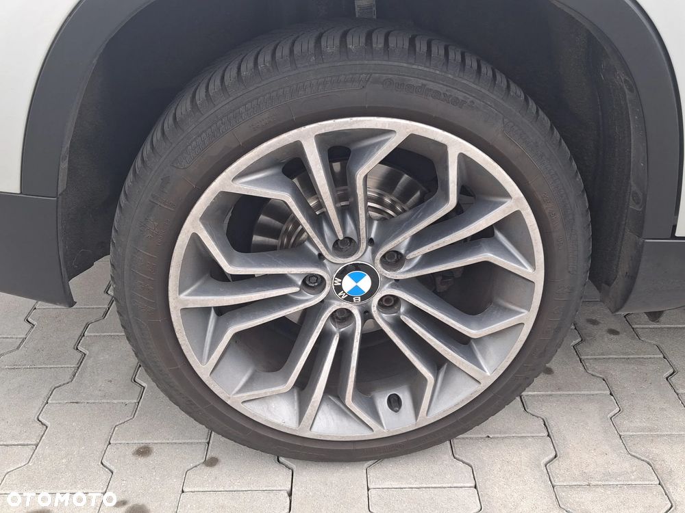 BMW X1 sDrive16d Sport Line - 38