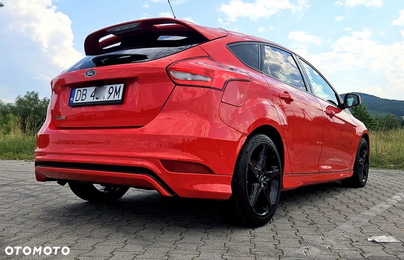 Ford Focus 1.5 TDCi ST-Line - 4