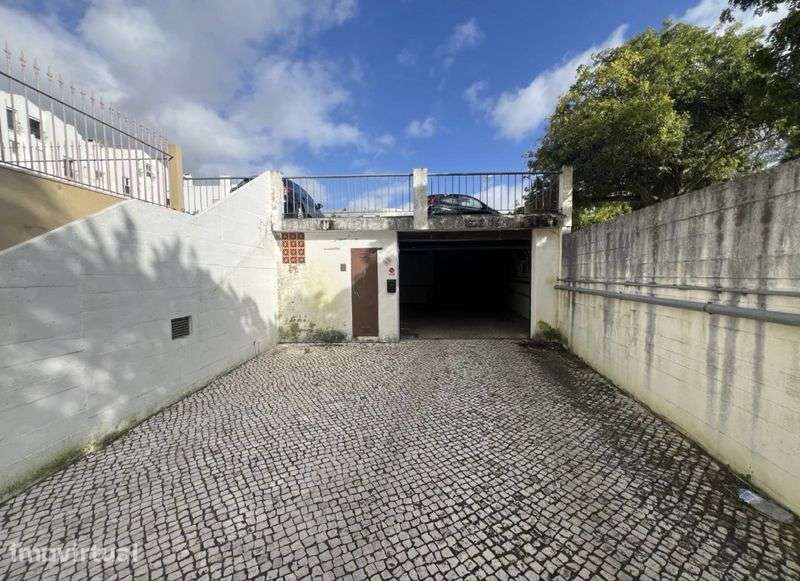 Garagem em Carcavelos - Grande imagem: 2/3
