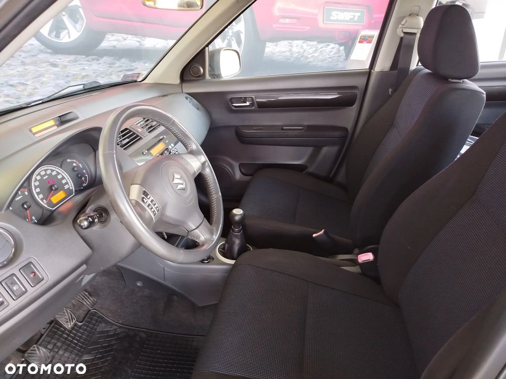 Suzuki Swift 1.3 GLX / Comfort - 9