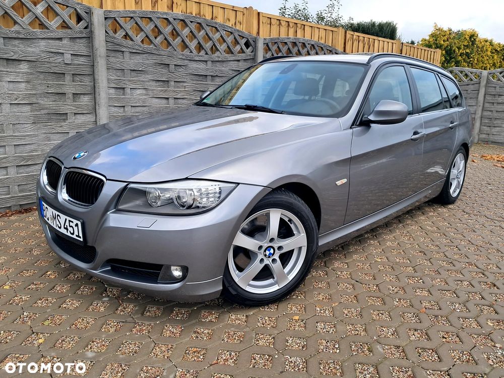 BMW Seria 3 320d - 15