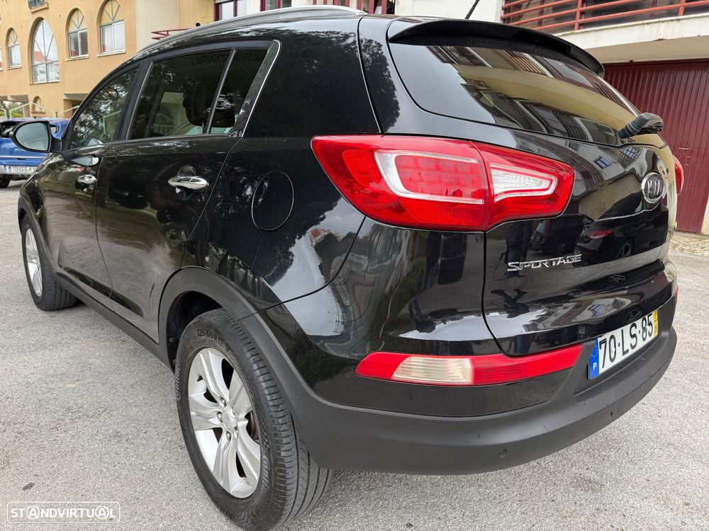 Kia Sportage - 4