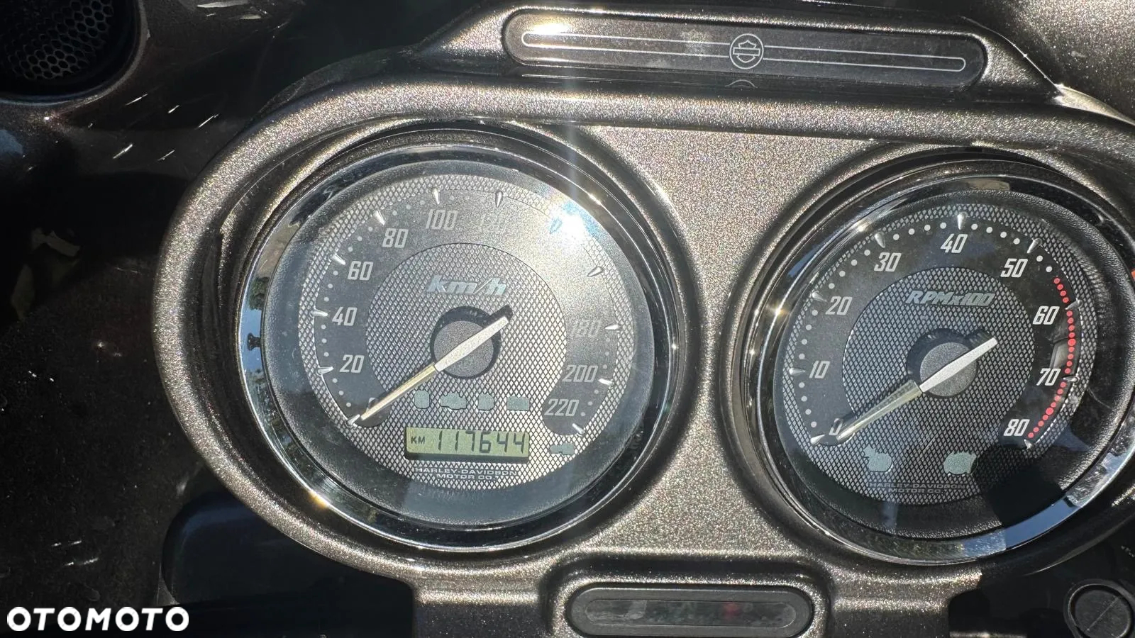 Harley-Davidson Touring Road Glide - 11