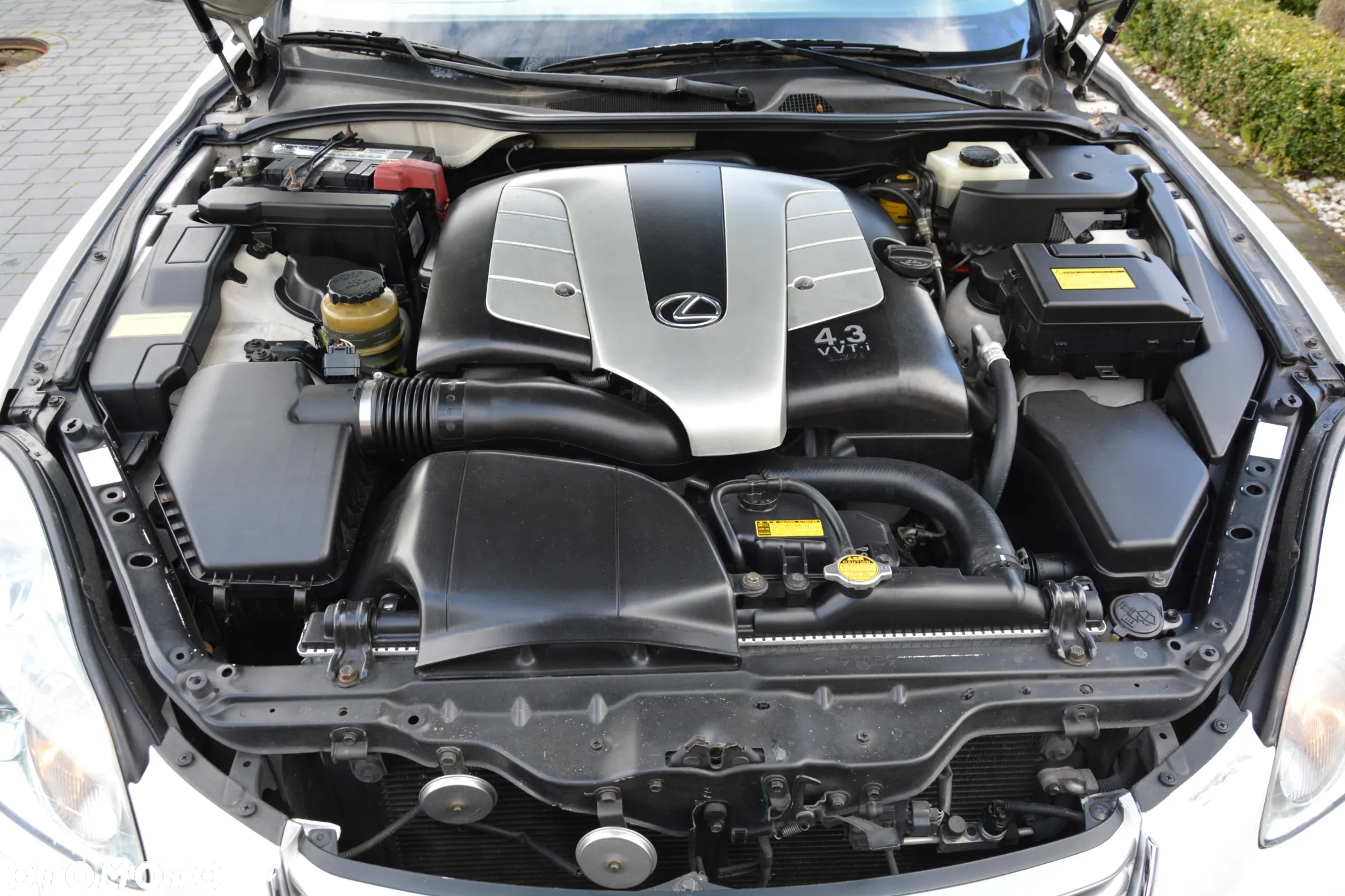 Lexus SC 430 - 32