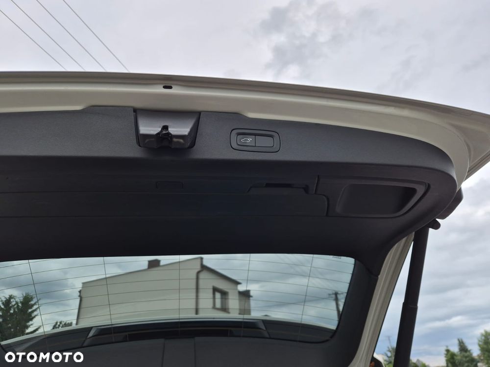Volvo V60 D4 - 11